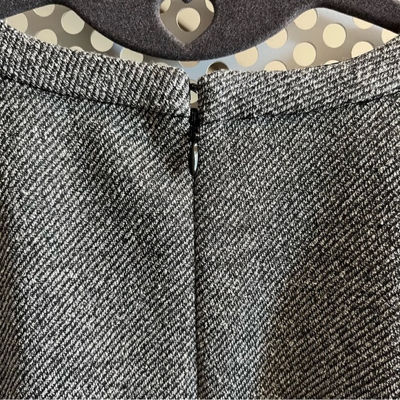 Ann Taylor Tweed Peplum Structured Short-sleeve Top Size XS in Heather Grey GUC - Picture 10 of 11